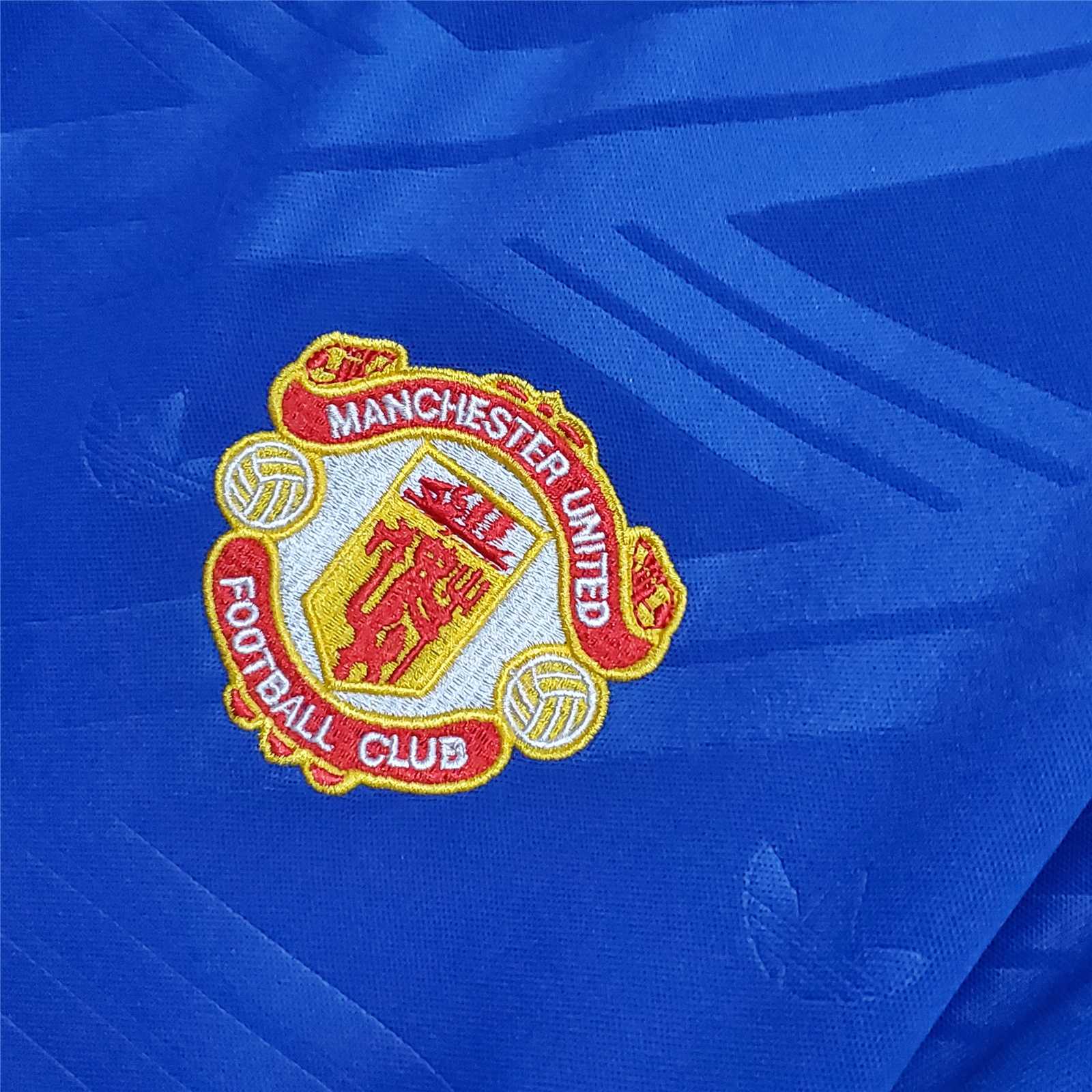 1986/88 Manchester United Home Retro Jersey - view 9