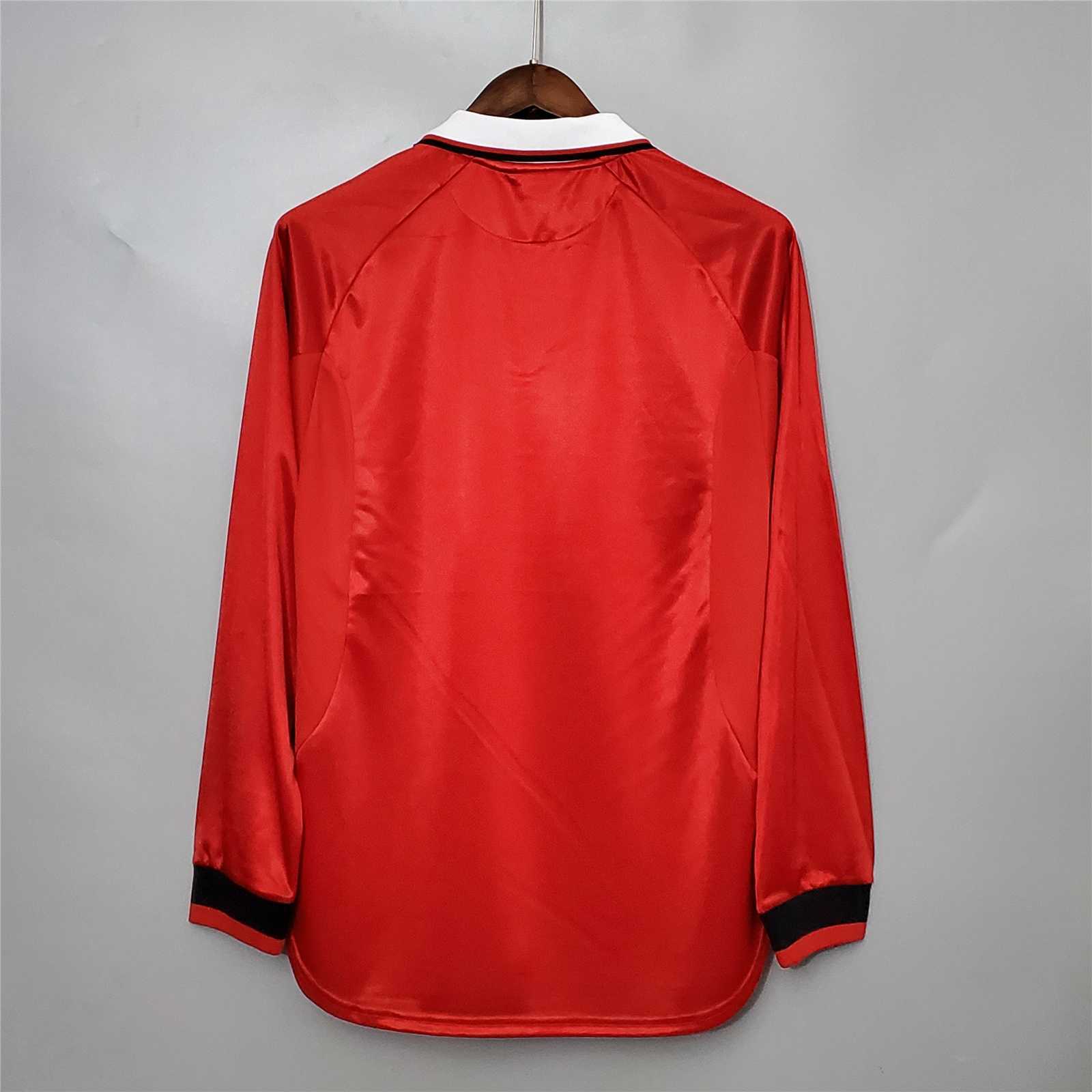 1999-2000 Manchester United Home Retro Jersey Long Sleeve - view 3