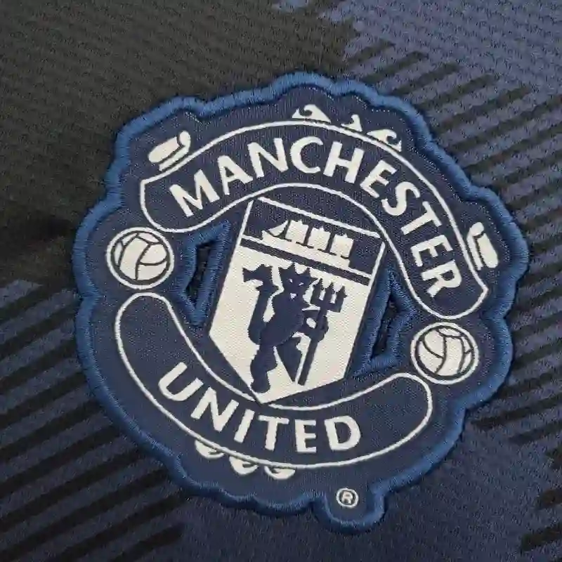 2013/14 Manchester United Home Retro Jersey - view 6