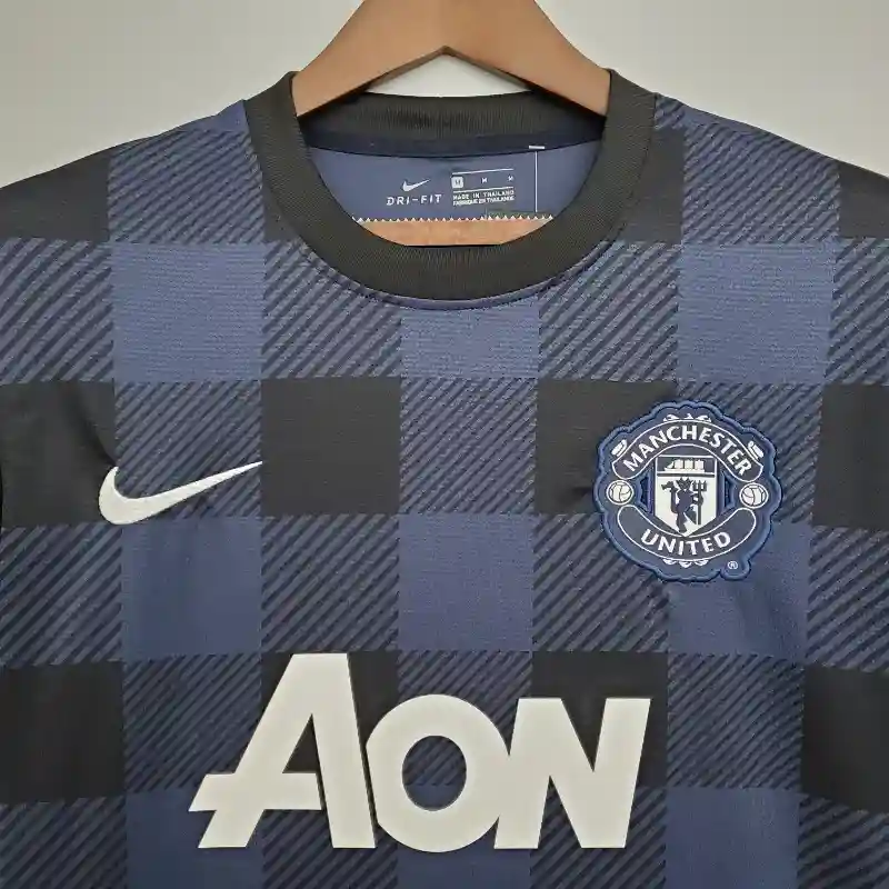 2013/14 Manchester United Home Retro Jersey - view 8