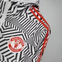 2021/2022 Manchester United Jersey Windbreaker Black-White Stripes - view 7