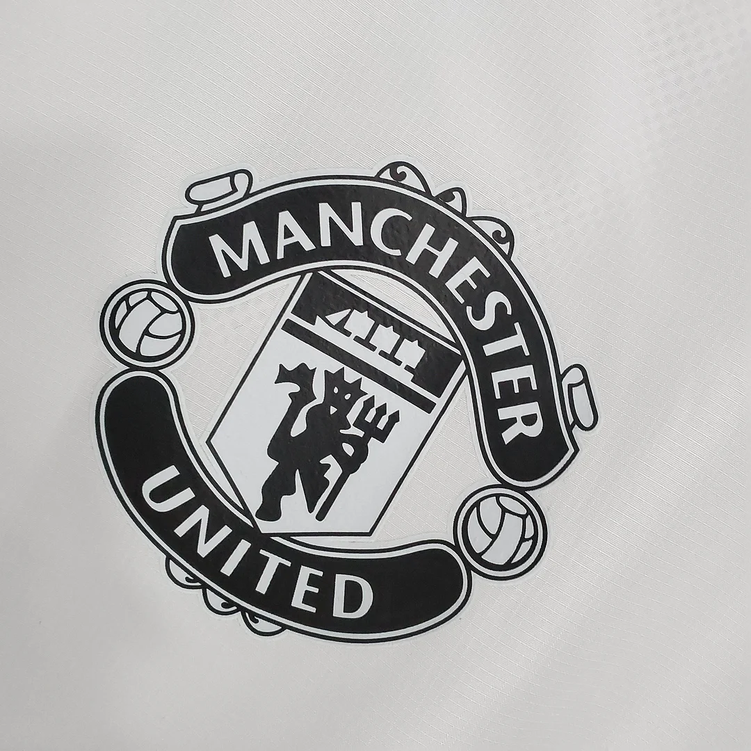 2021/2022 Manchester United Jersey Windbreaker White - view 4