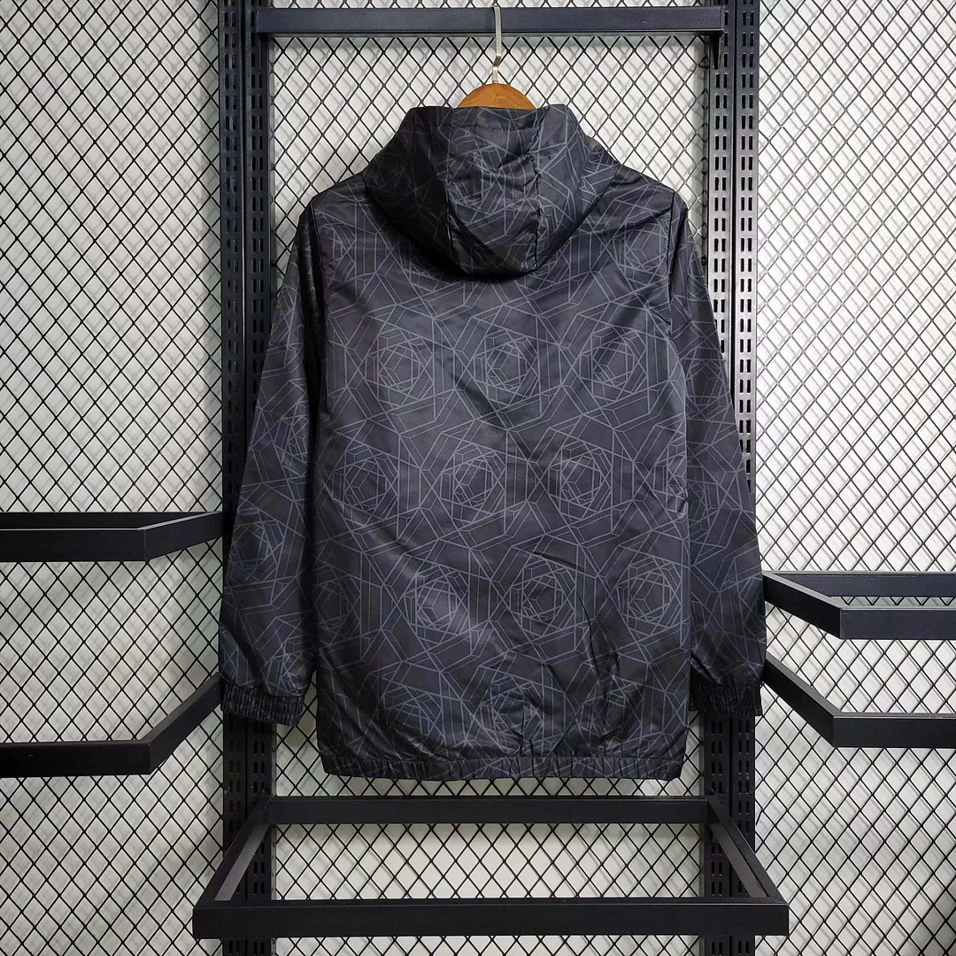 2023/2024 Manchester United Windbreaker black - view 3