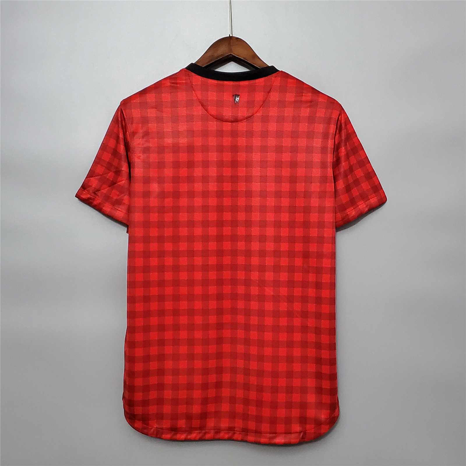 12-13 Manchester United Home Retro Jersey - view 3