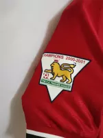 00-02 Manchester United Home Retro Jersey - view 7