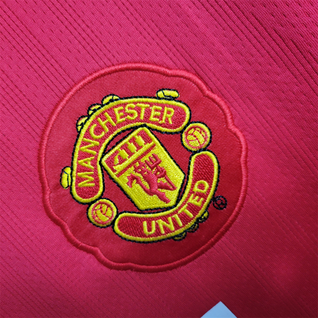 07-08 Manchester United Home UCL Final Retro Jersey - view 9