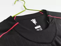07-08 Manchester United Away Retro Jersey - view 8