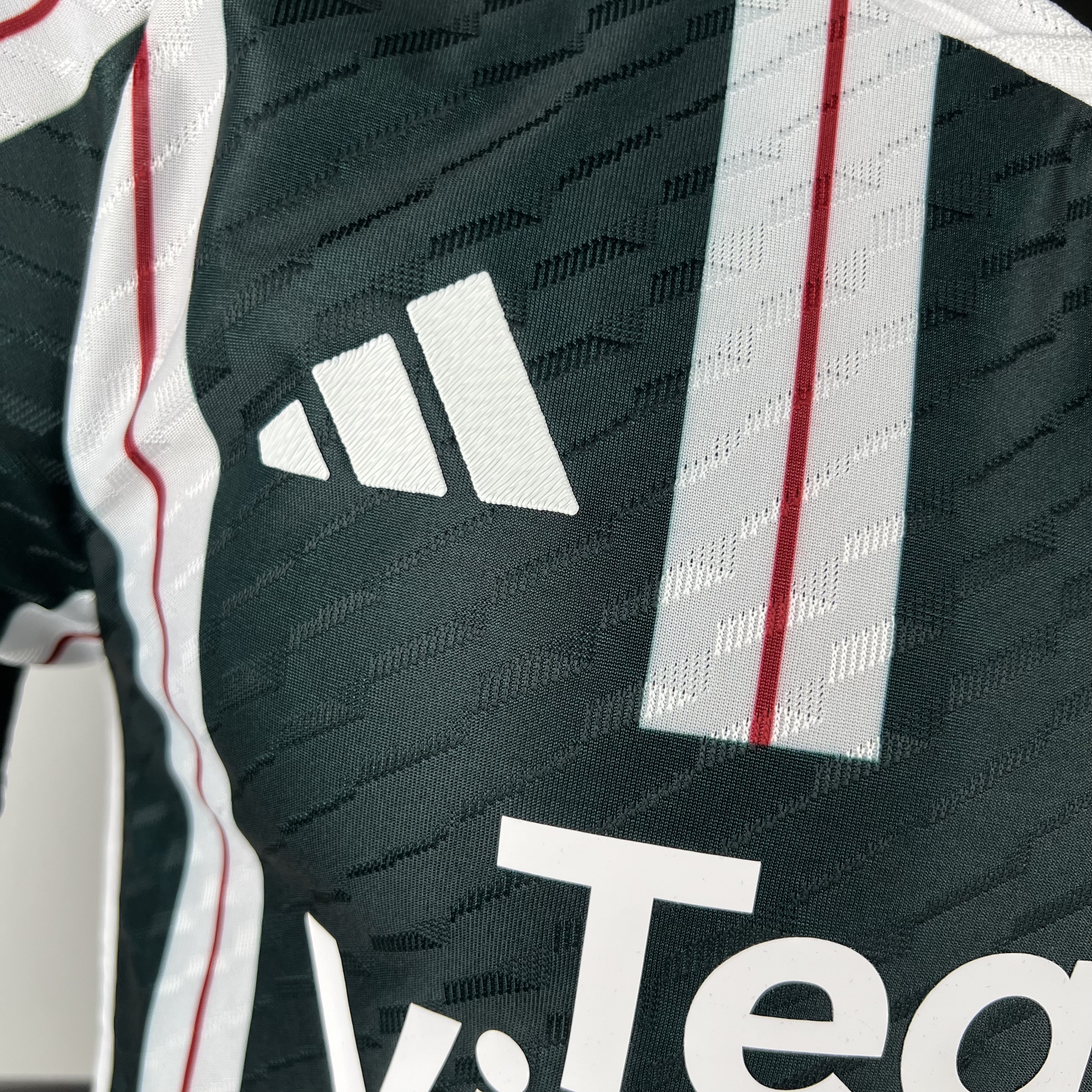23-24 Manchester United Away Jersey Player Version - view 3