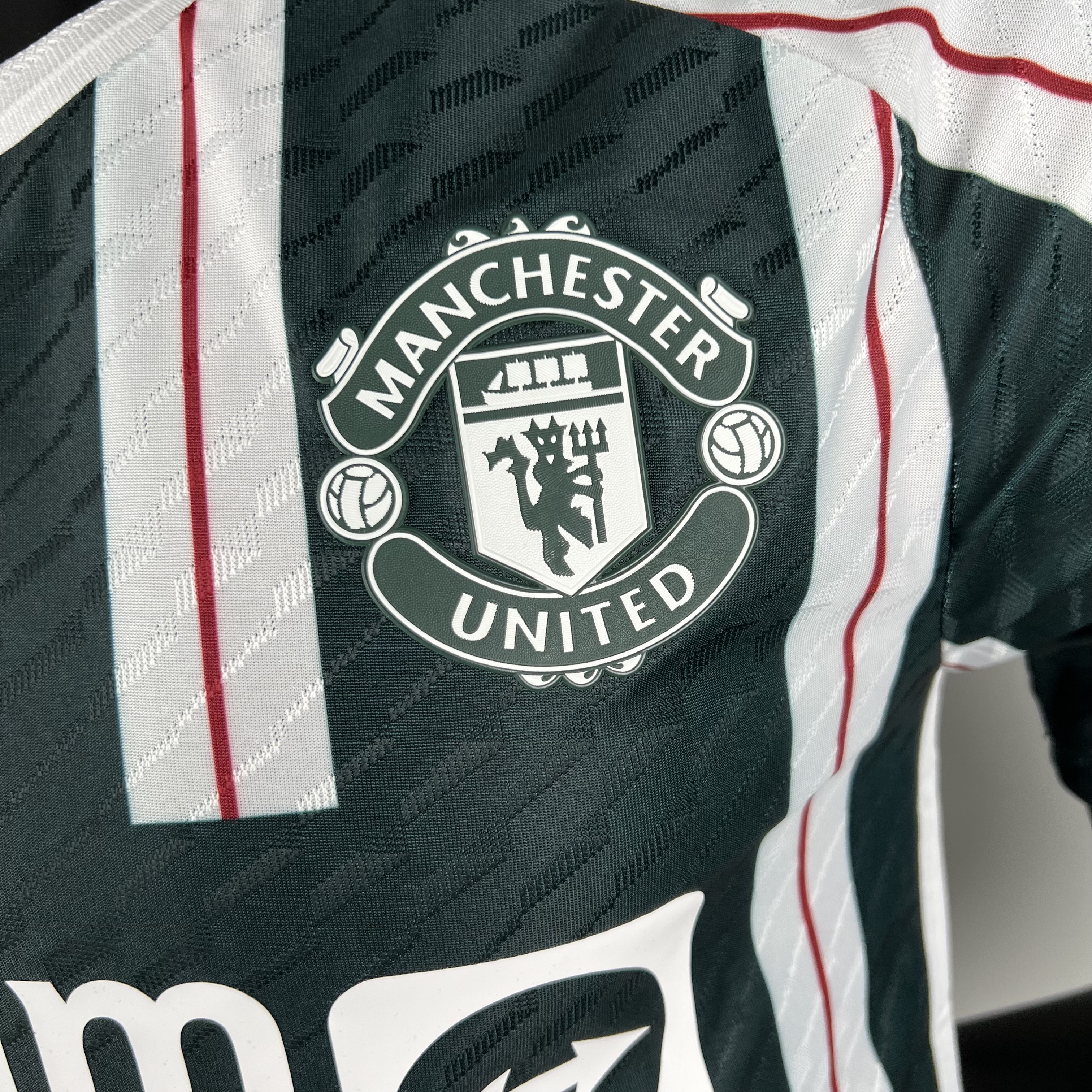 23-24 Manchester United Away Jersey Player Version - view 4