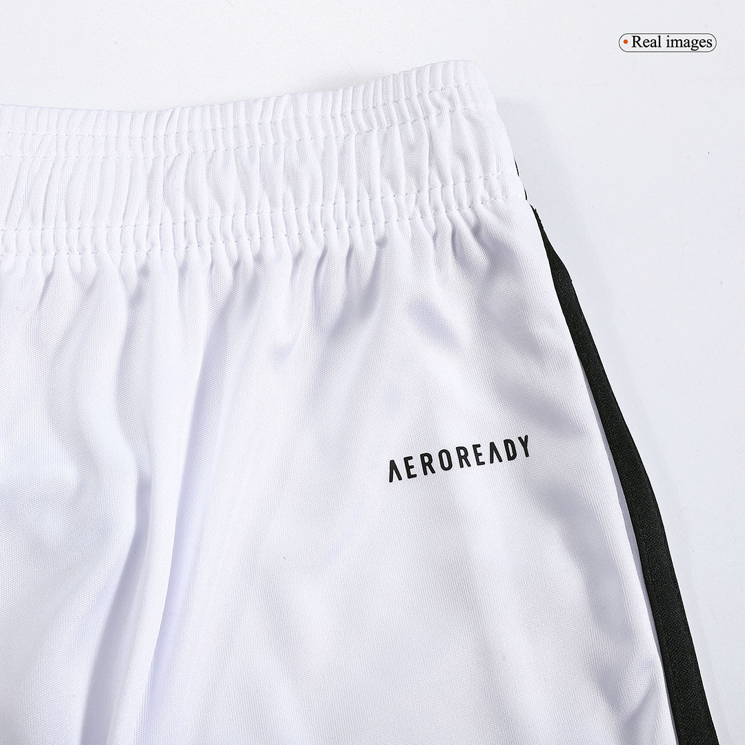 23-24 Manchester United Home Shorts - view 7