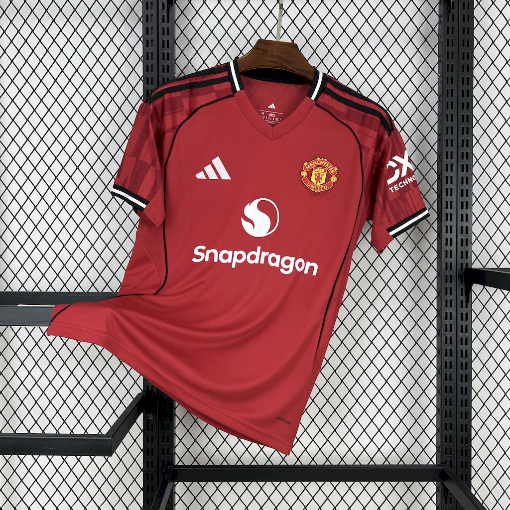 25-26 Manchester United Home Soccer Jersey