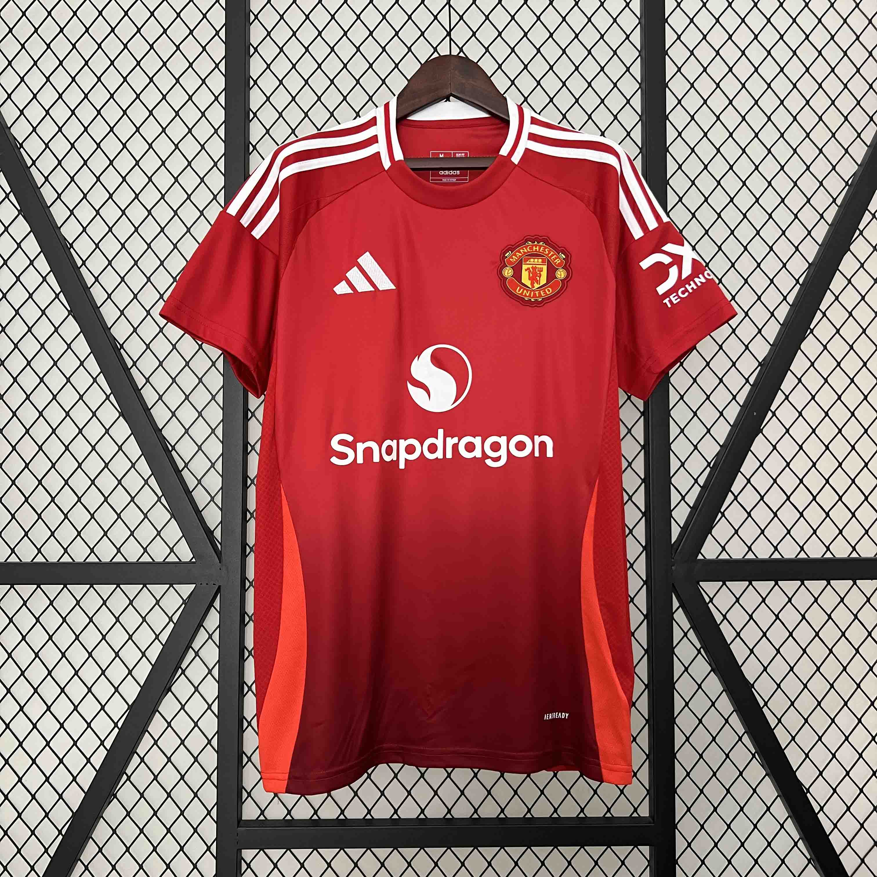 24-25 Manchester United Home Fan Version