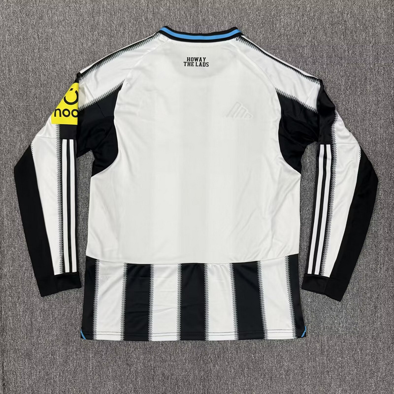 25-26 Newcastle United Home Soccer Jersey Long Sleeve - view 3
