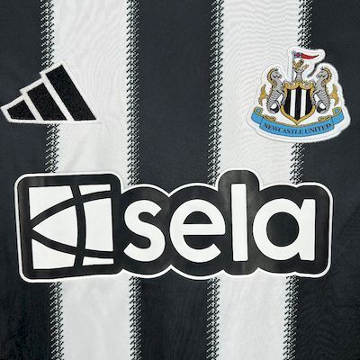 25-26 Newcastle United Home Soccer Jersey - view 4