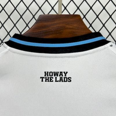 25-26 Newcastle United Home Soccer Jersey - view 5