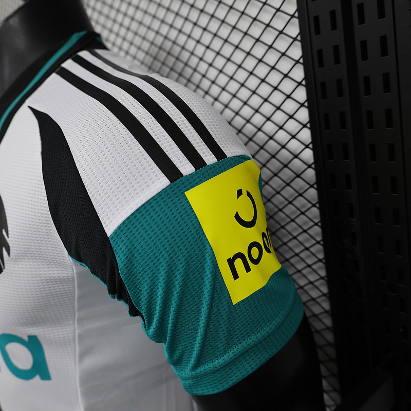 24-25 Newcastle United Third Away Soccer Jersey Player Version - view 4