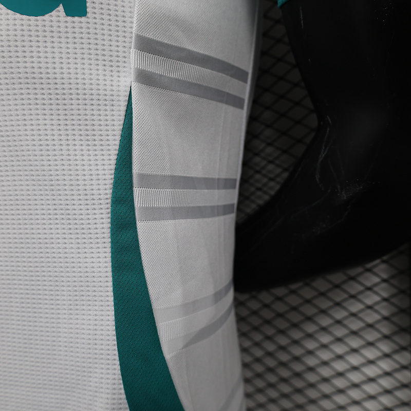 24-25 Newcastle United Third Away Soccer Jersey Player Version - view 10
