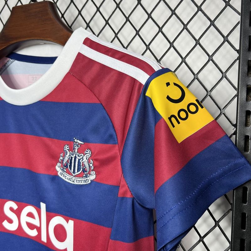 24-25 Newcastle United Away Soccer Kids Kit Jersey+Shorts - view 7