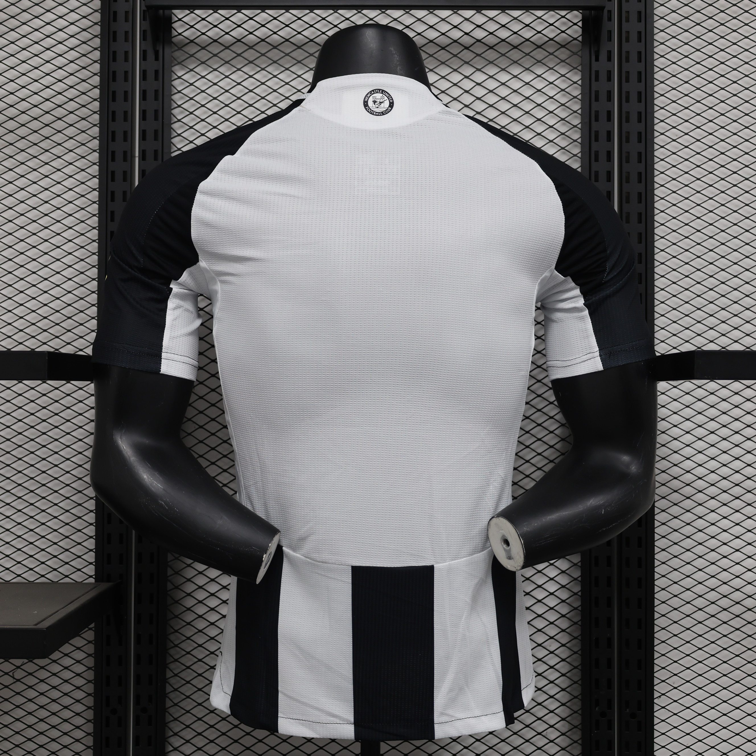 24-25 Newcastle United Home Soccer Jersey Player Version - view 3