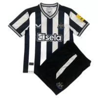 23-24 Newcastle United Home Kids Kit Jersey+Shorts - view 4