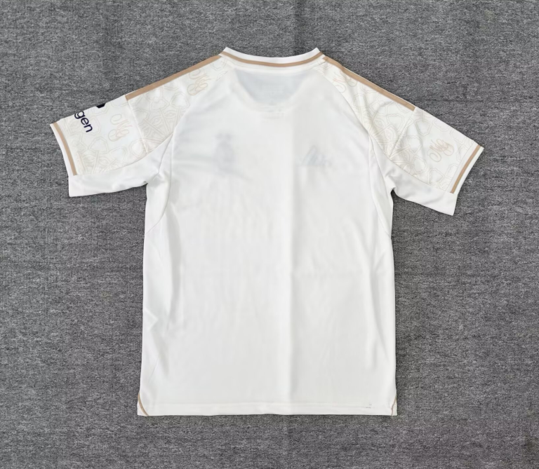 25-26 Nottingham Forest Away Football Jersey - view 3