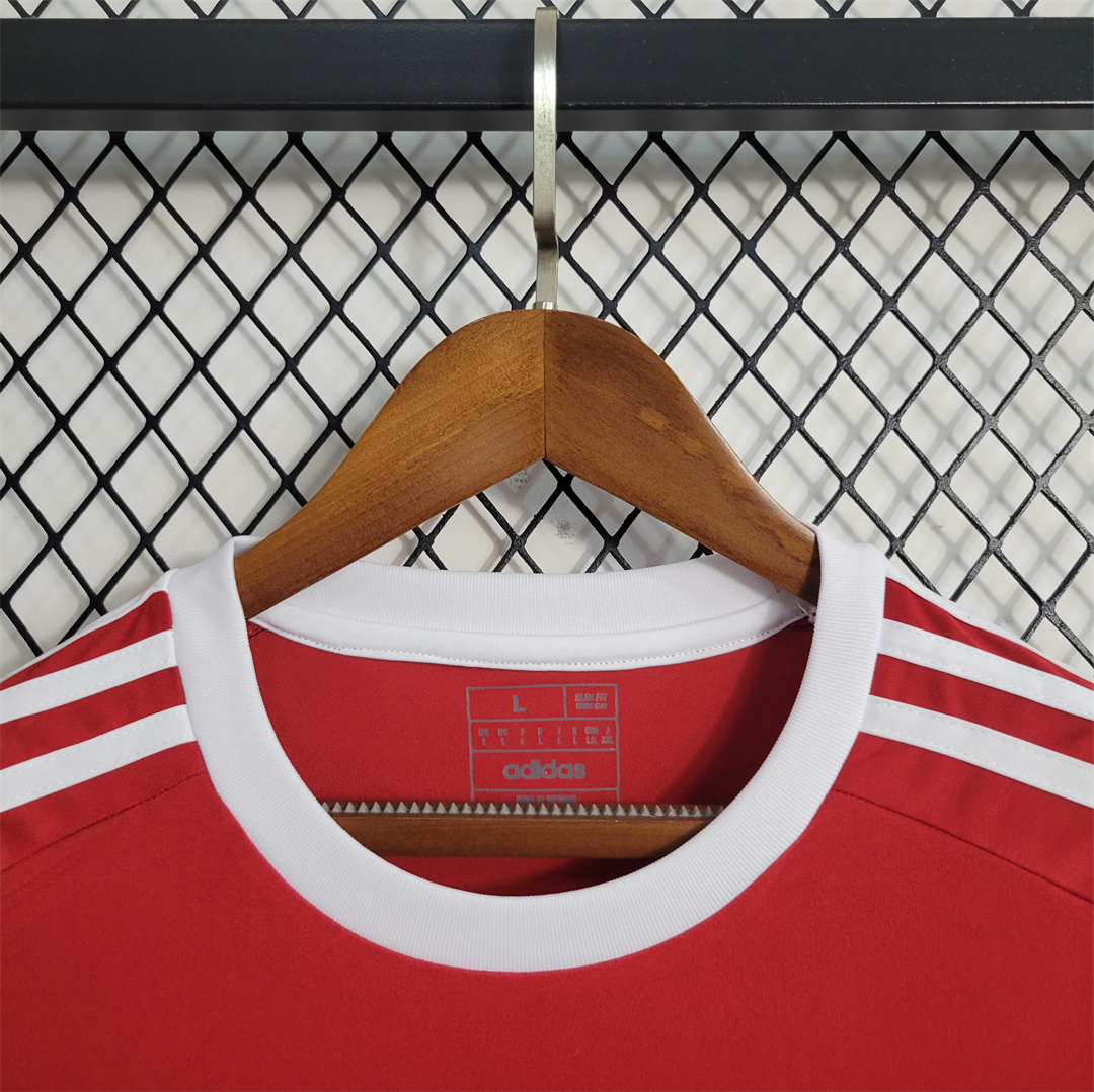 23-24 Nottingham Forest Home Jersey - view 12