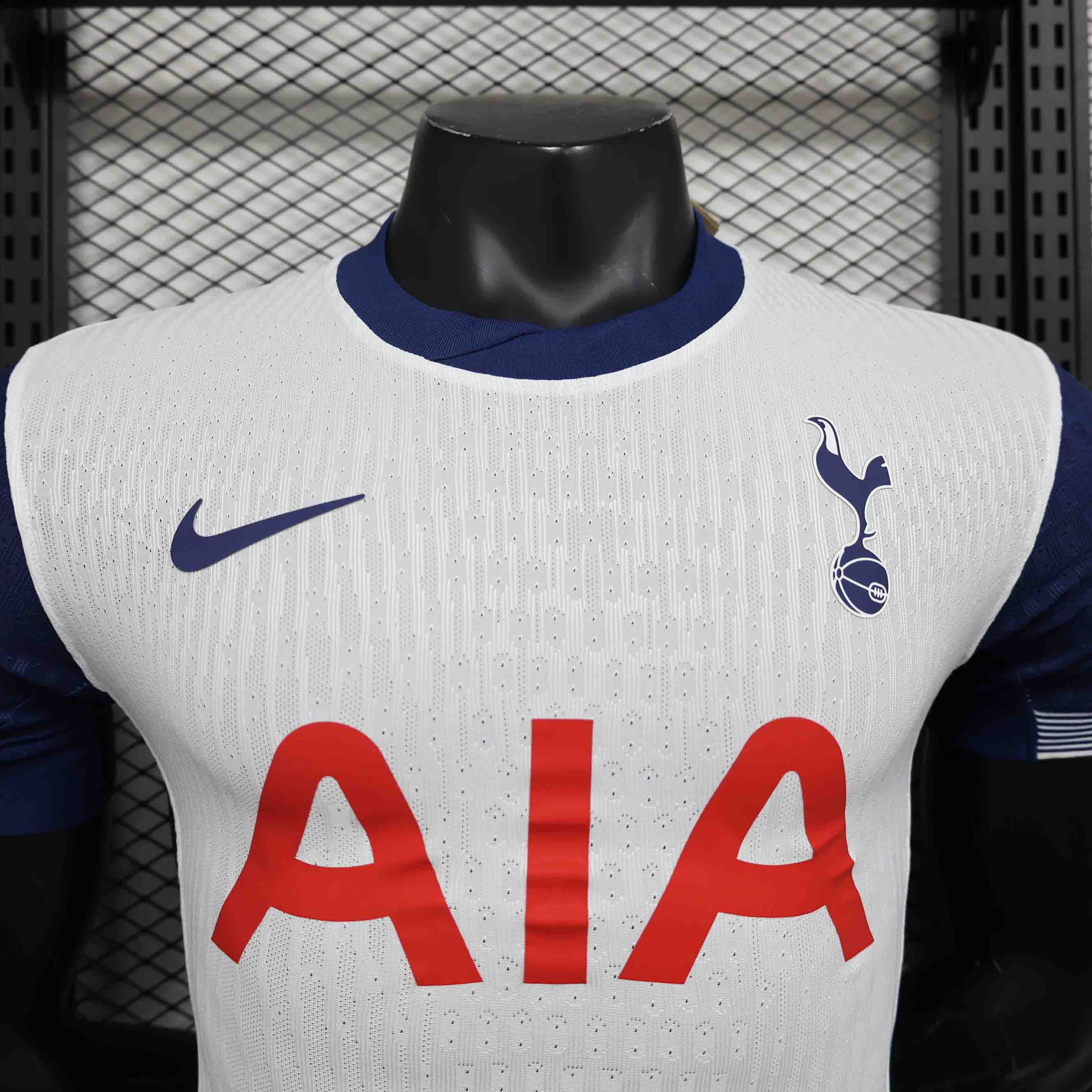 24-25 Tottenham Hotspur Home Player Version - view 7