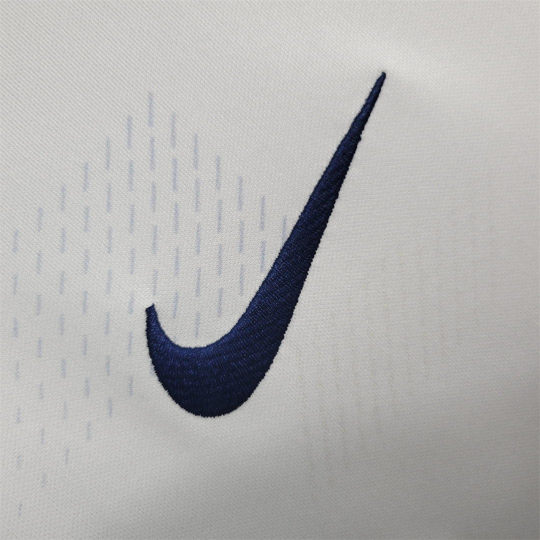 23-24 Tottenham Hotspur Home Fan Version - view 8