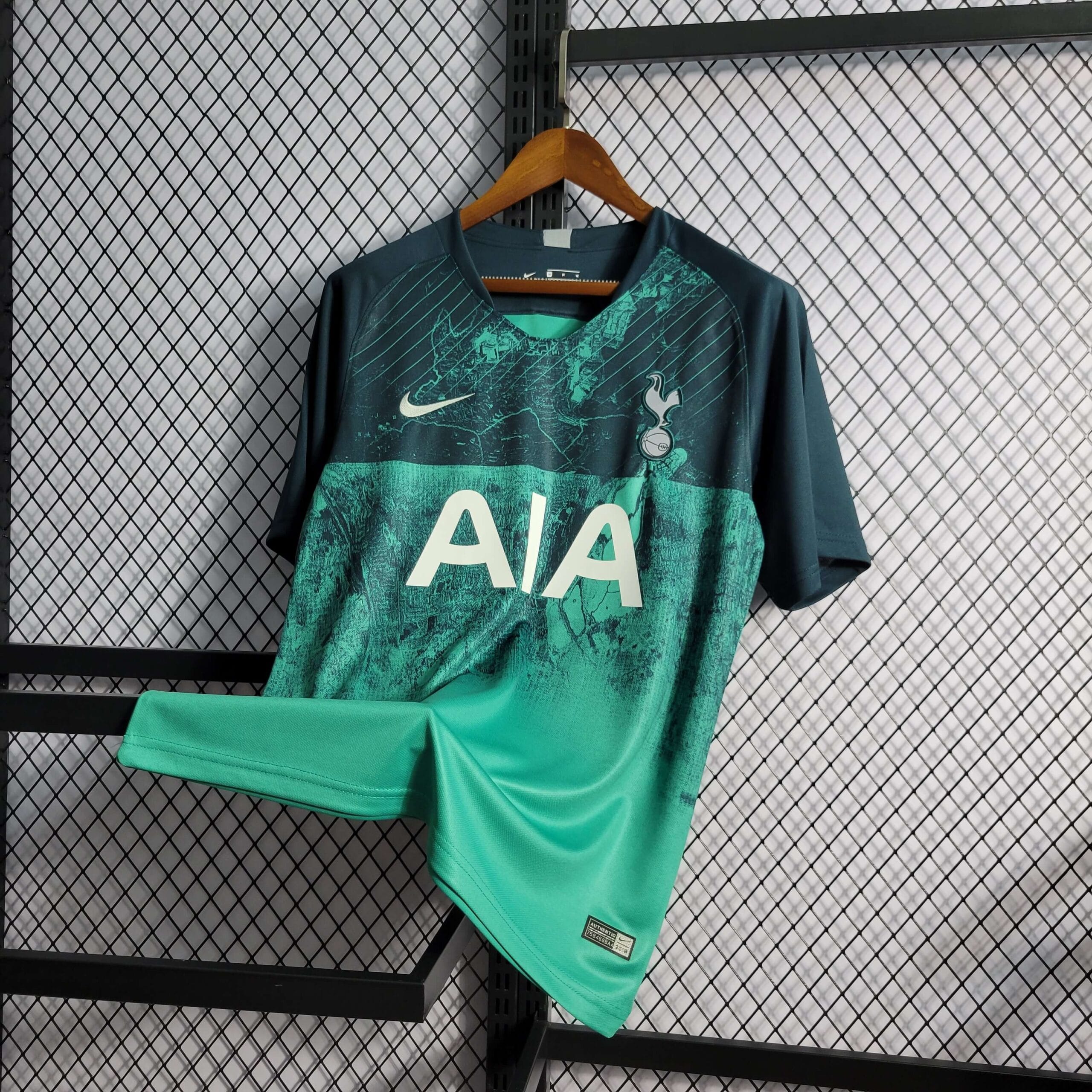 2018-19 Tottenham Hotspur Third Away Retro Jersey