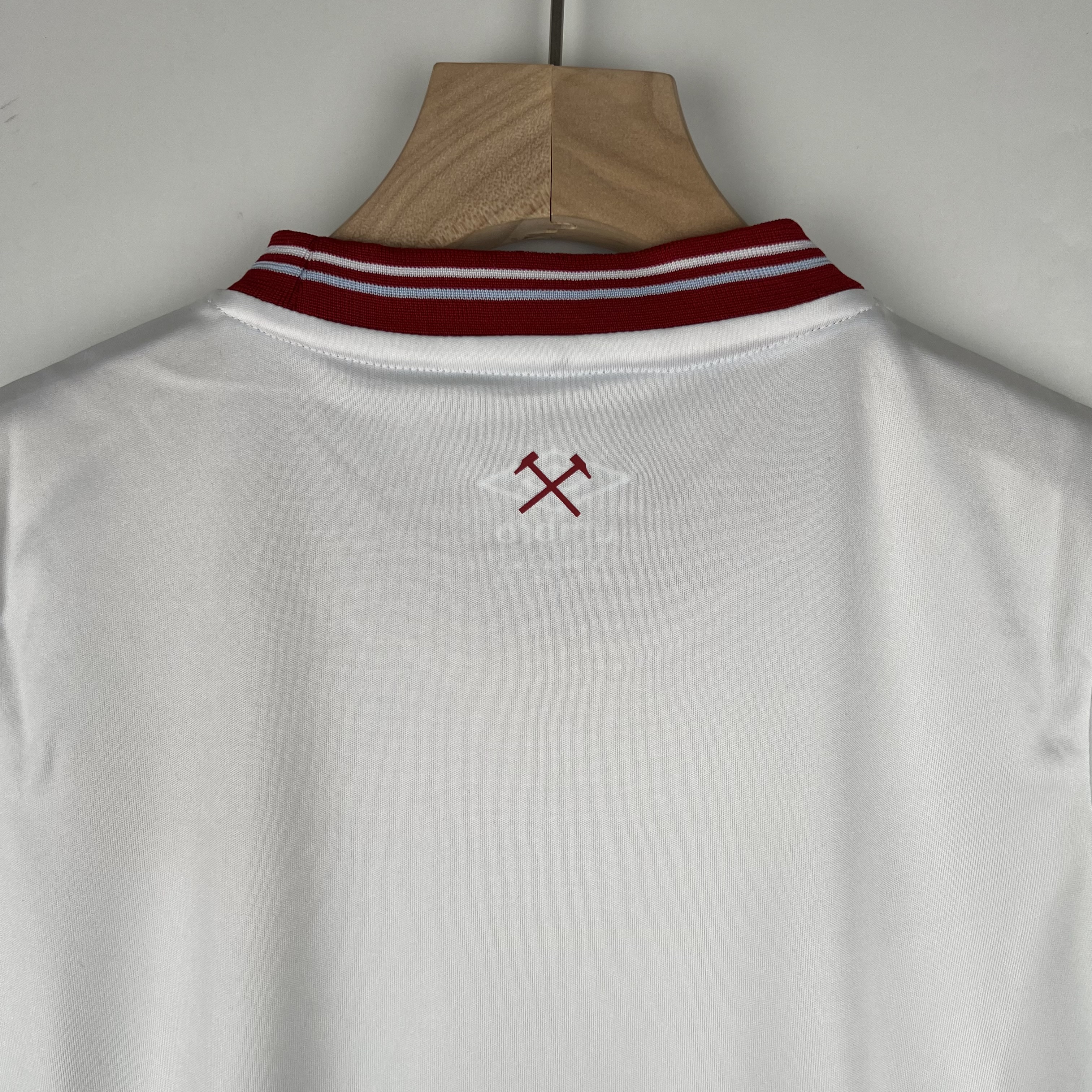 23-24 West Ham United Kids Kit Jersey+Shorts - view 5