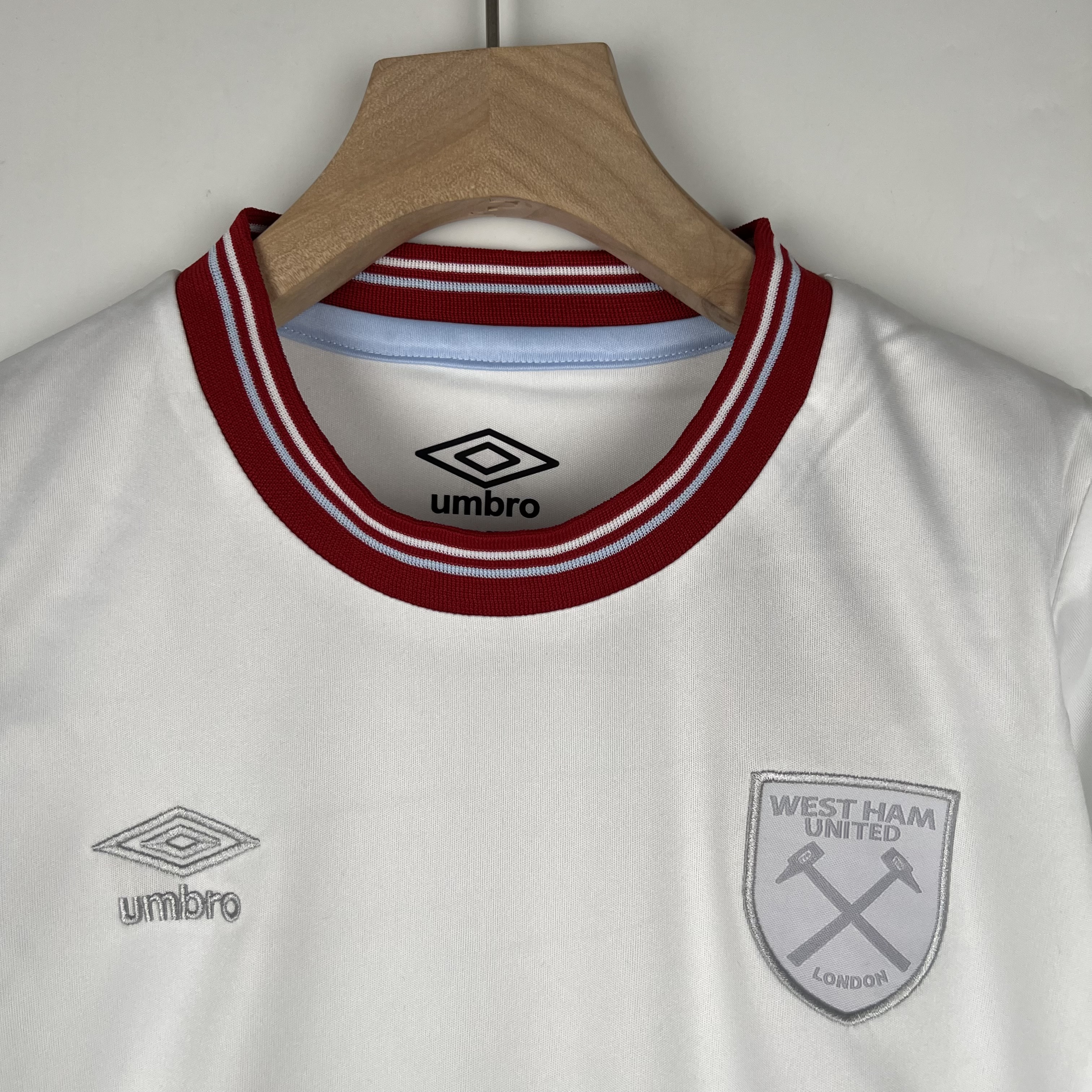 23-24 West Ham United Kids Kit Jersey+Shorts - view 8