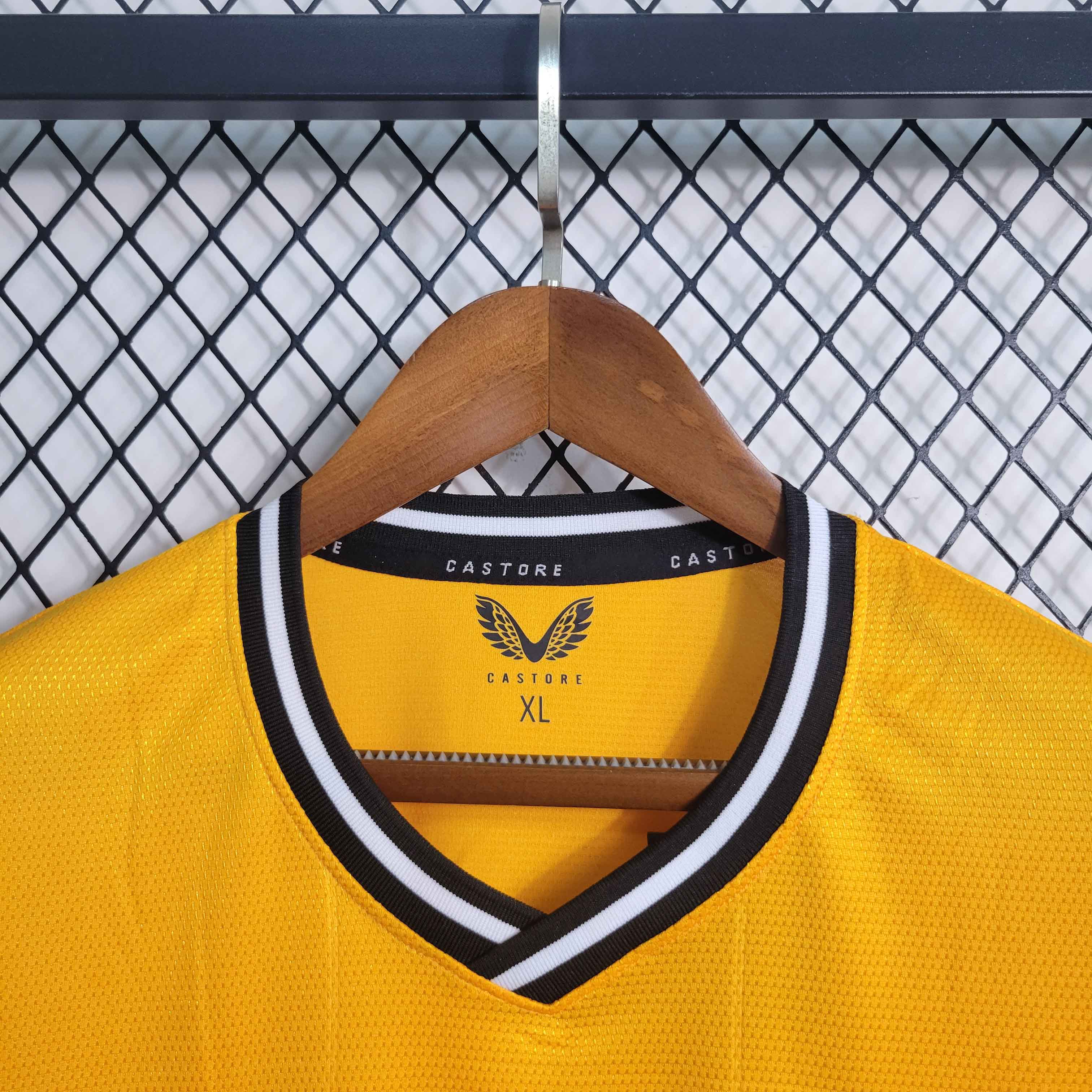 23-24 Wolves Home Kit Jersey+Shorts - view 12