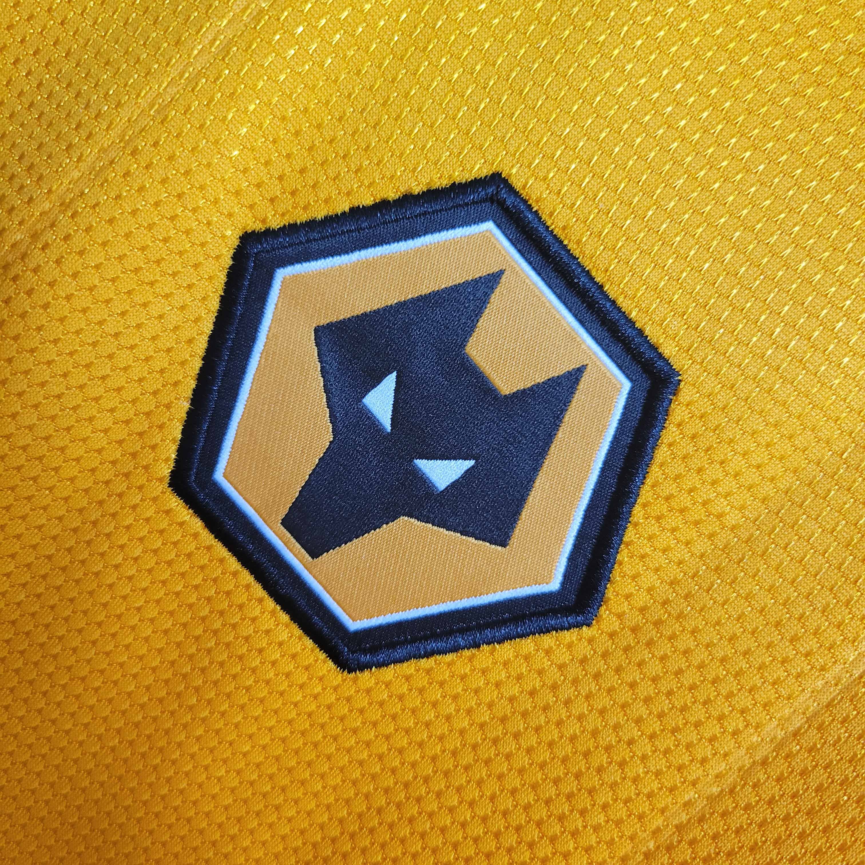 23-24 Wolves Home Kit Jersey+Shorts - view 7