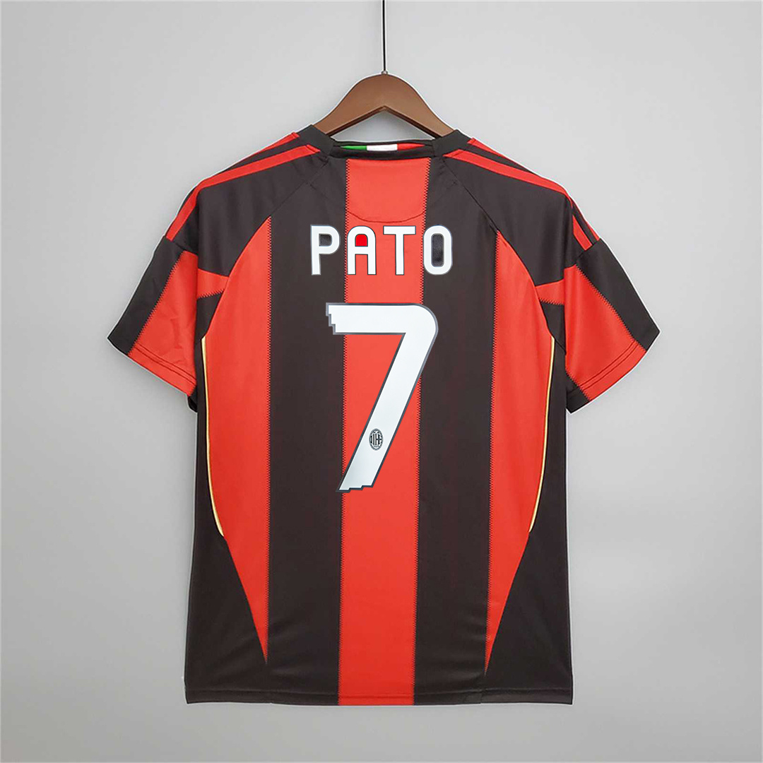 2010-11 AC Milan  Retro Jersey Home - view 7
