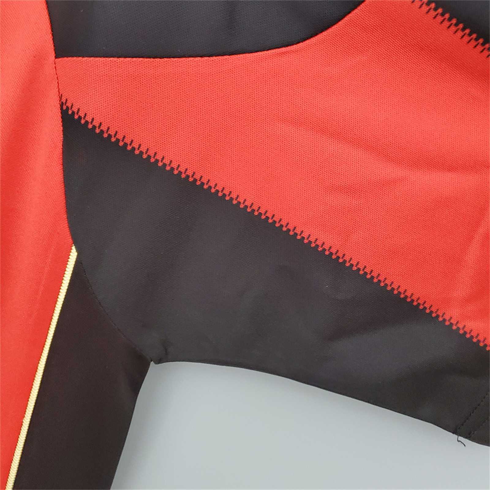 2010-11 AC Milan  Retro Jersey Home - view 10