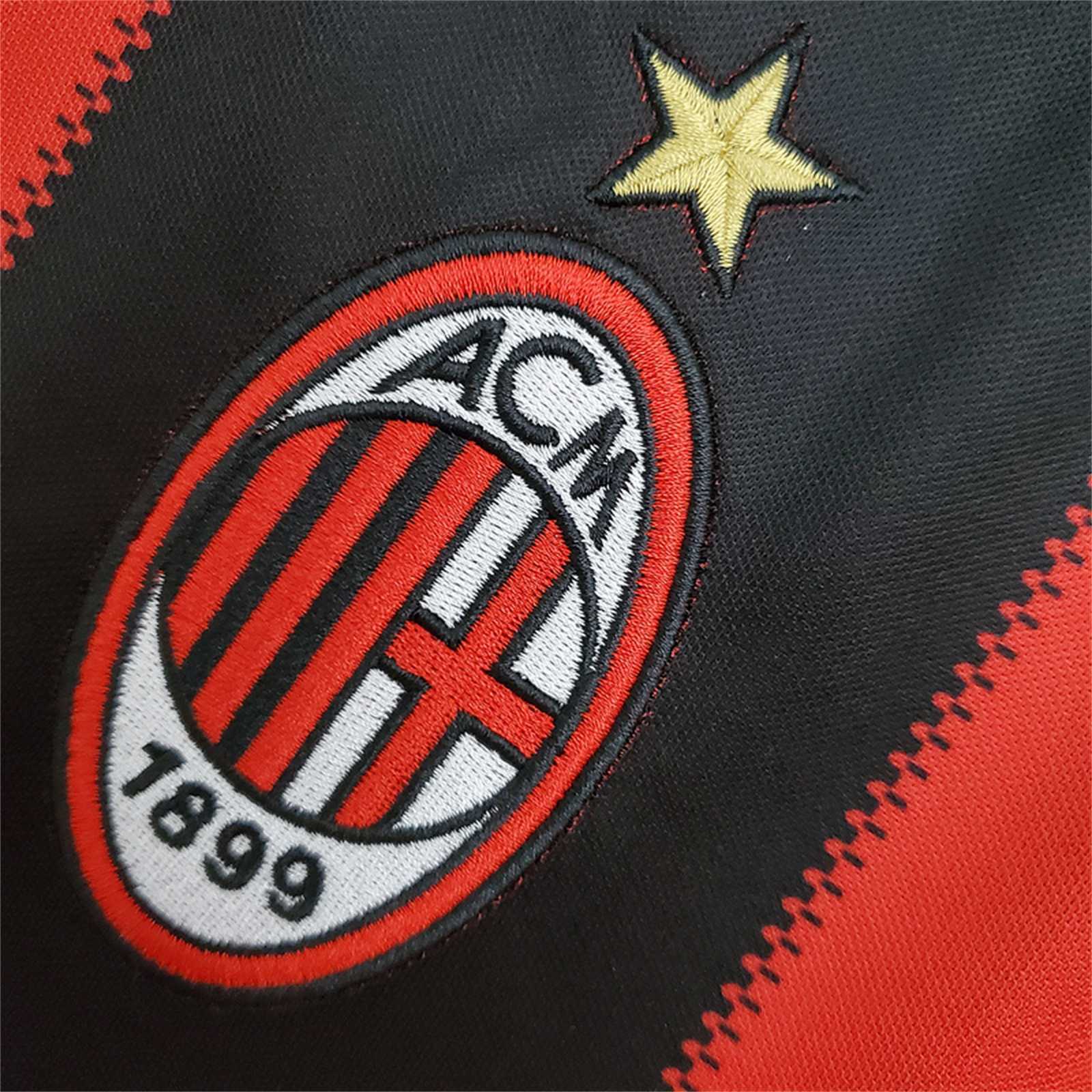 2010-11 AC Milan  Retro Jersey Home - view 11