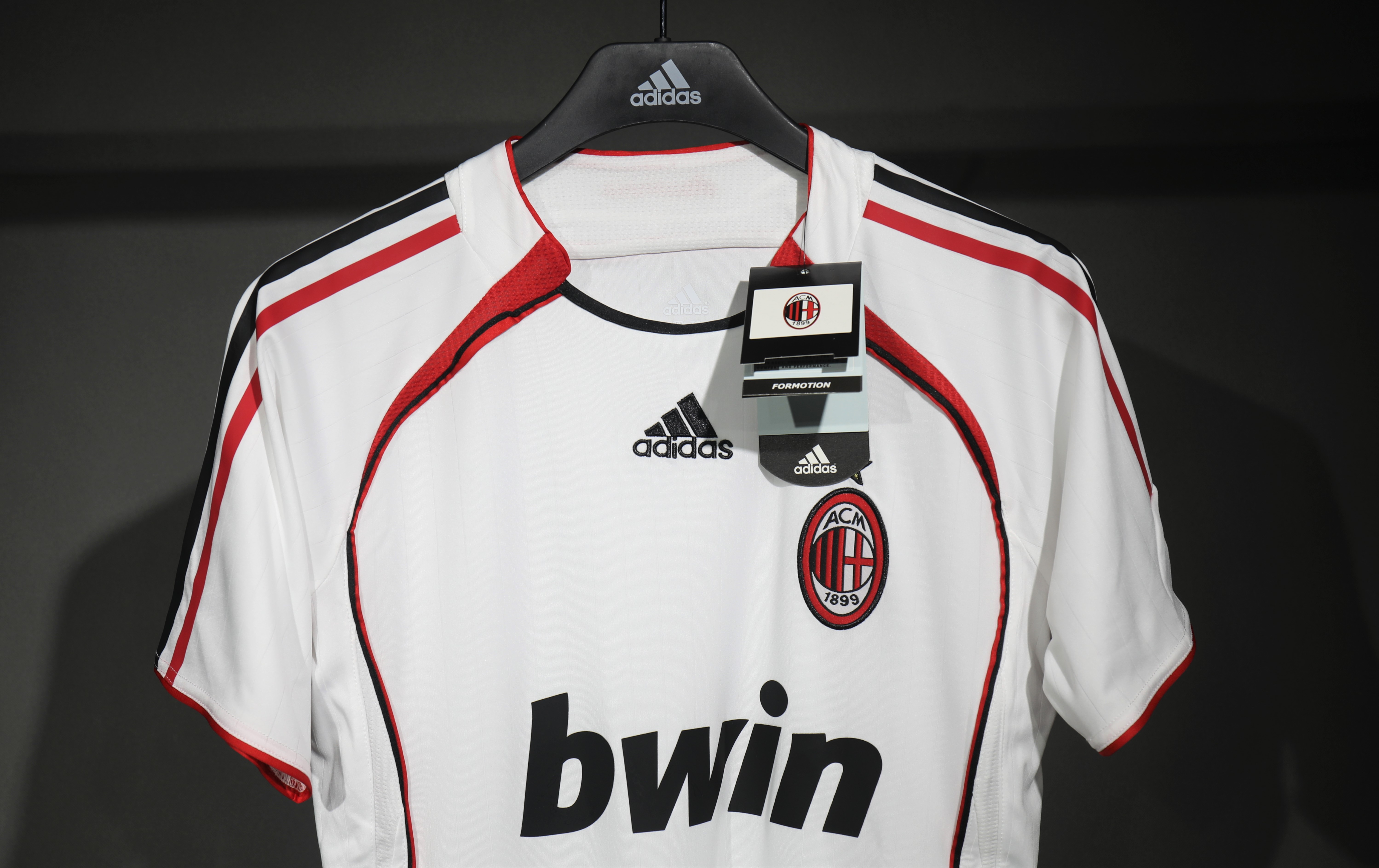 AC Milan Retro Jersey Away Player Version 2006/07 - view 13
