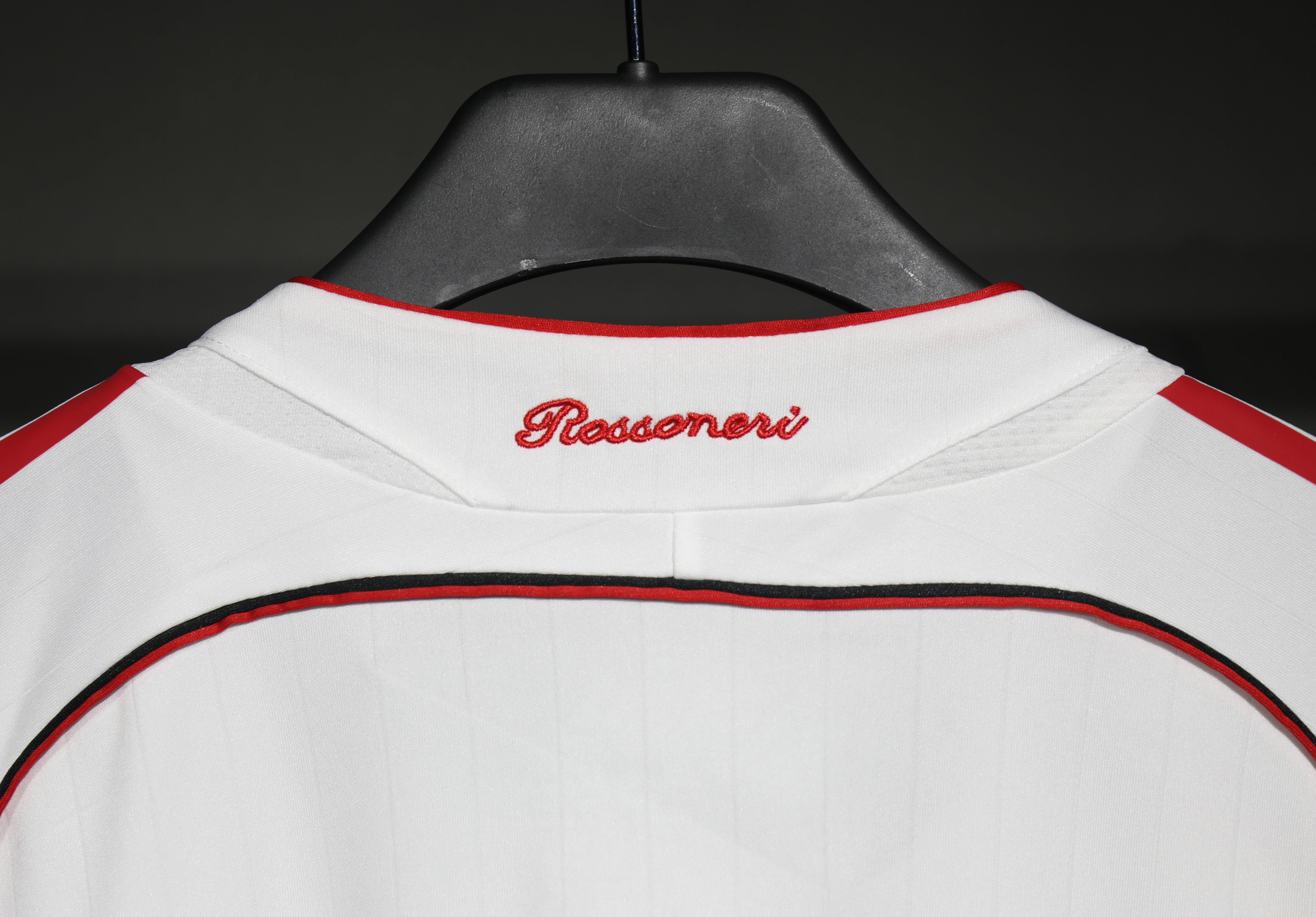AC Milan Retro Jersey Away Player Version 2006/07 - view 7