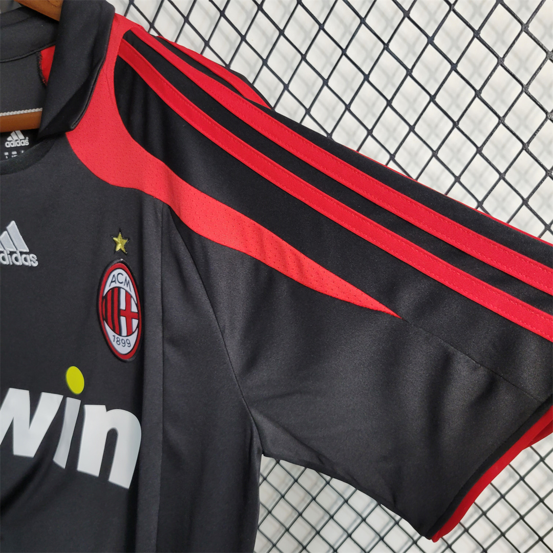 2007-08 AC Milan Third Away Retro Jersey - view 5