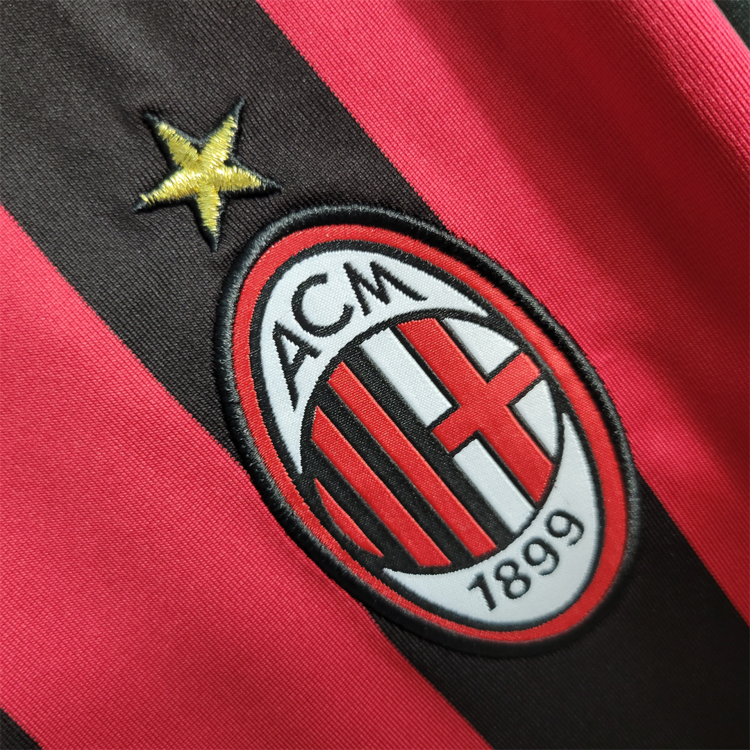 2009-10 AC Milan  Home Retro Jersey Long Sleeve - view 4