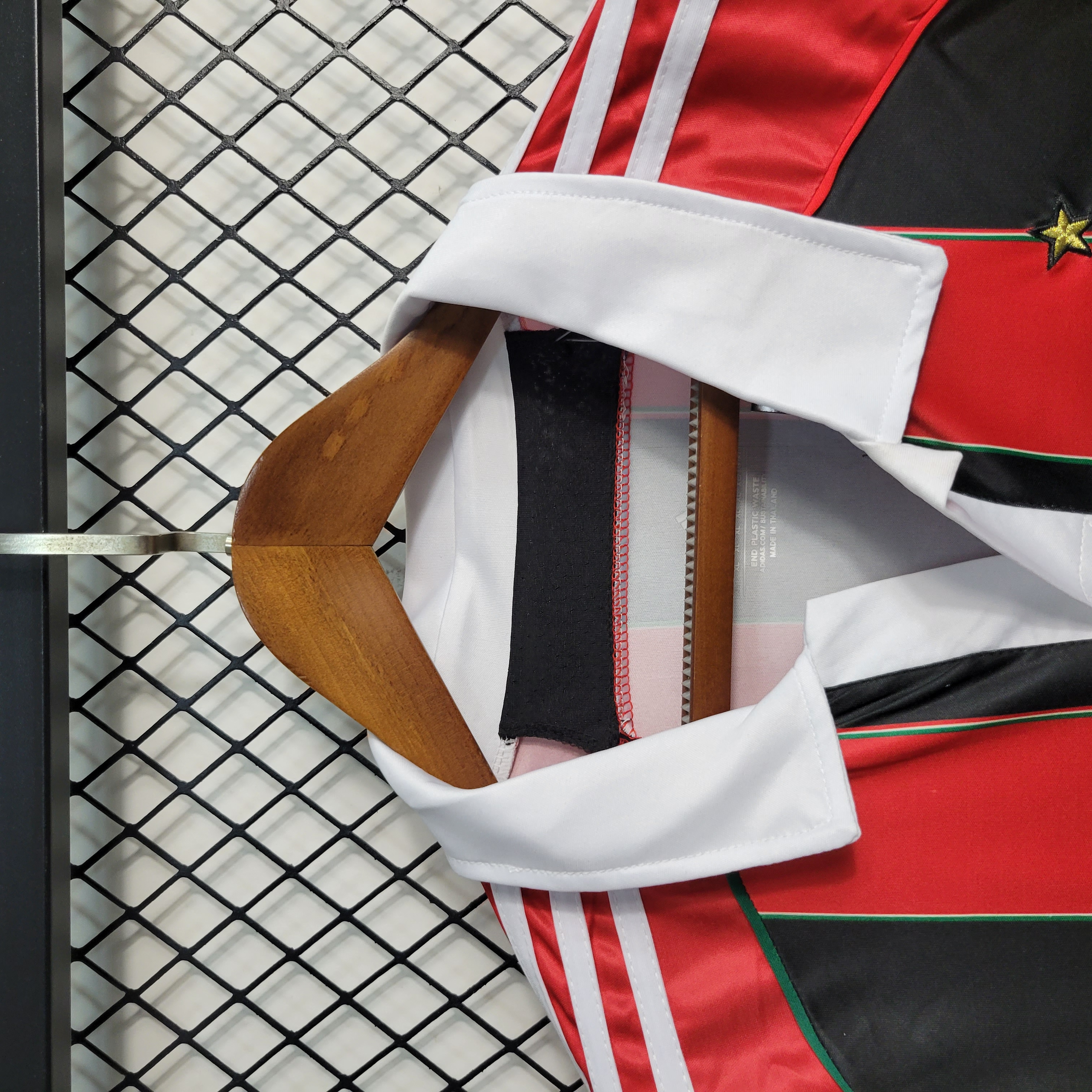 2012-13 AC Milan  Retro Jersey Home - view 11