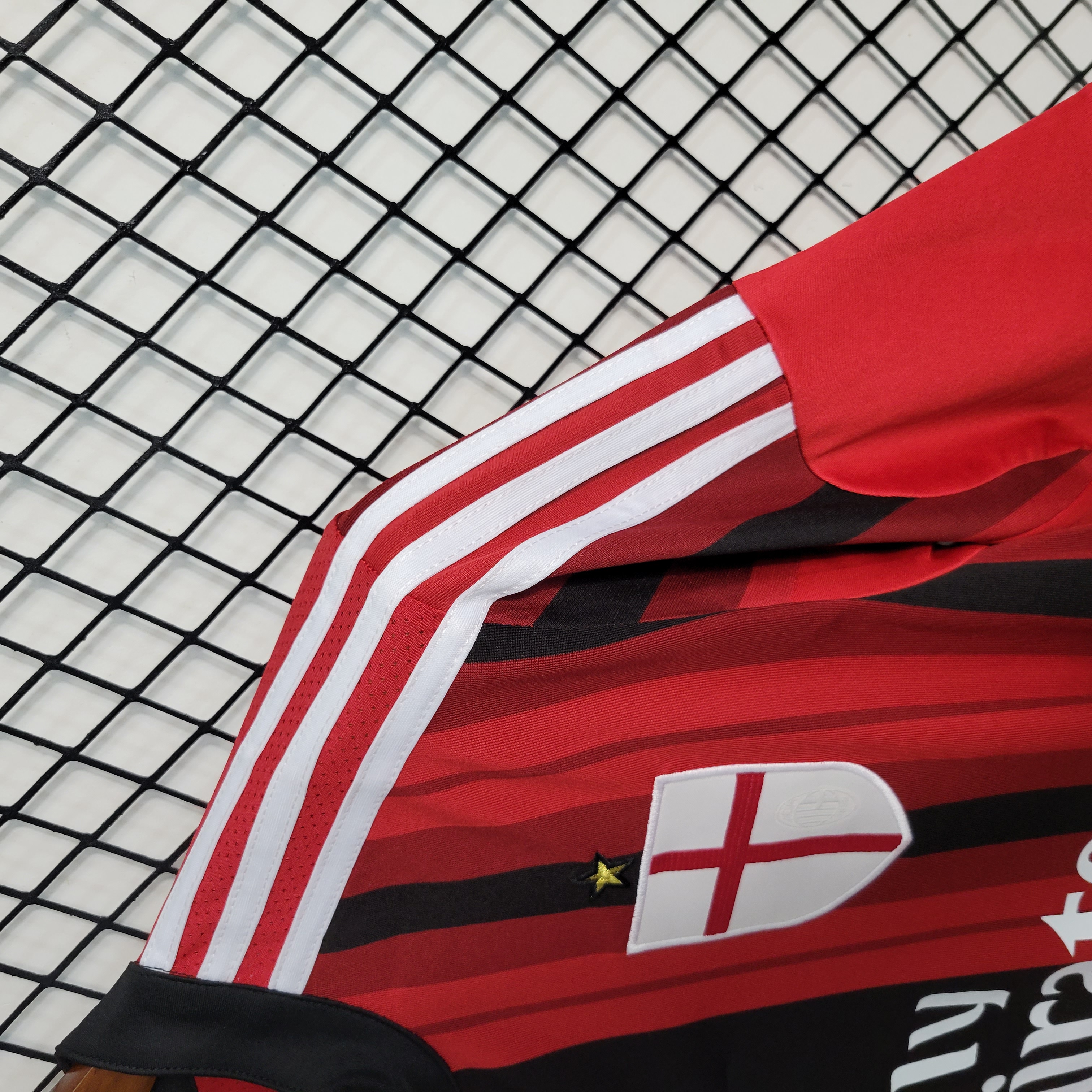 2014-15 AC Milan  Retro Jersey Home - view 6