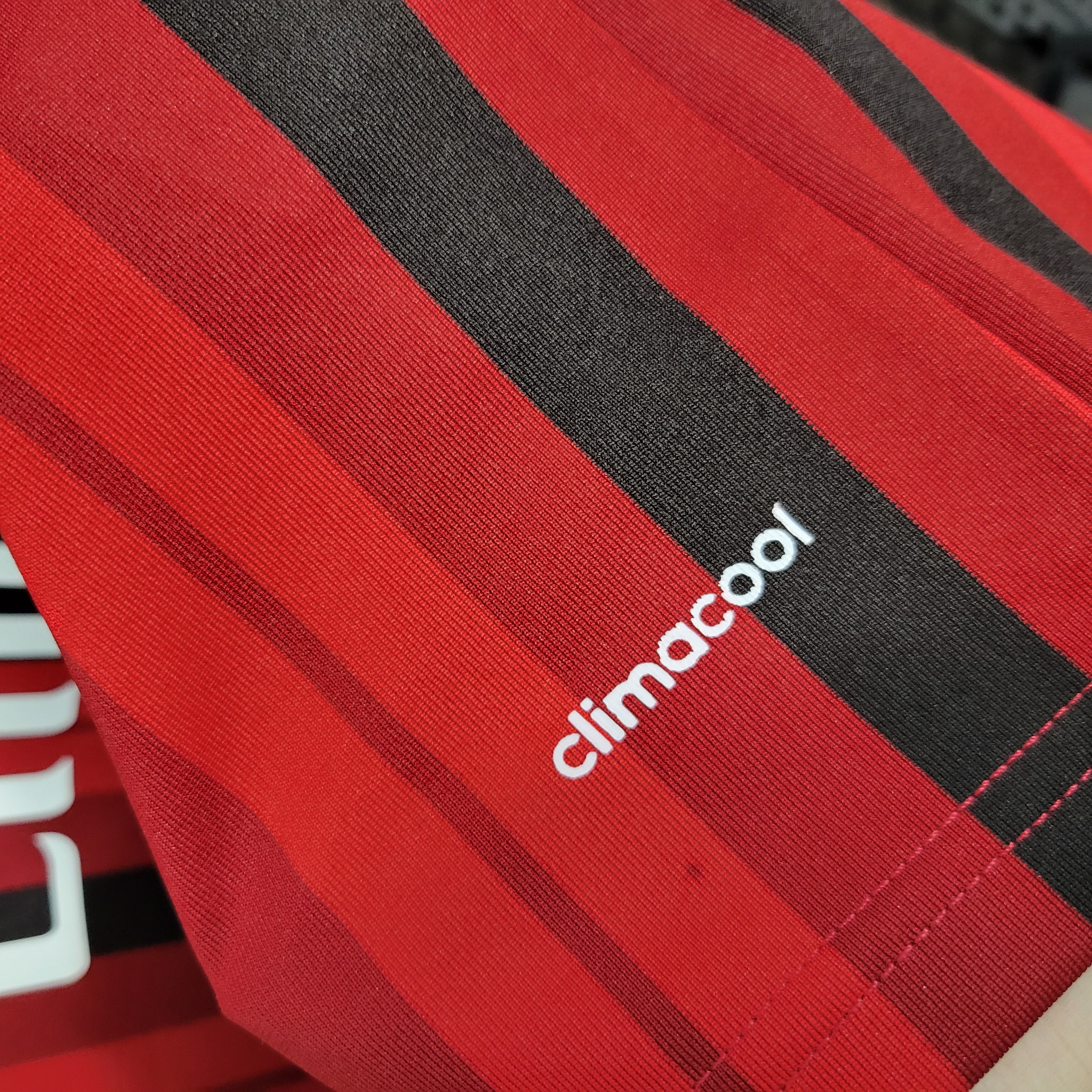 2014-15 AC Milan  Retro Jersey Home - view 10