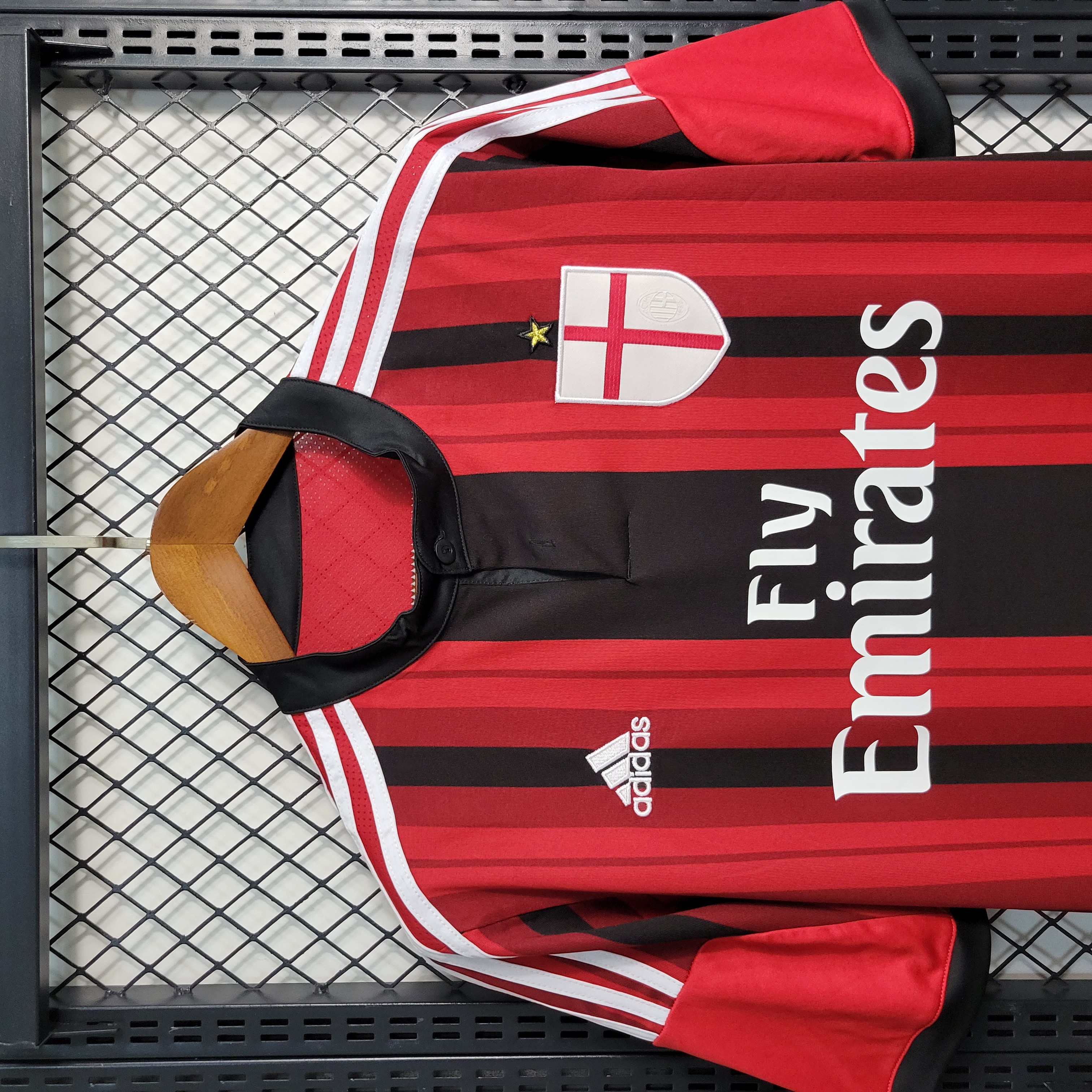 2014-15 AC Milan  Retro Jersey Home - view 11