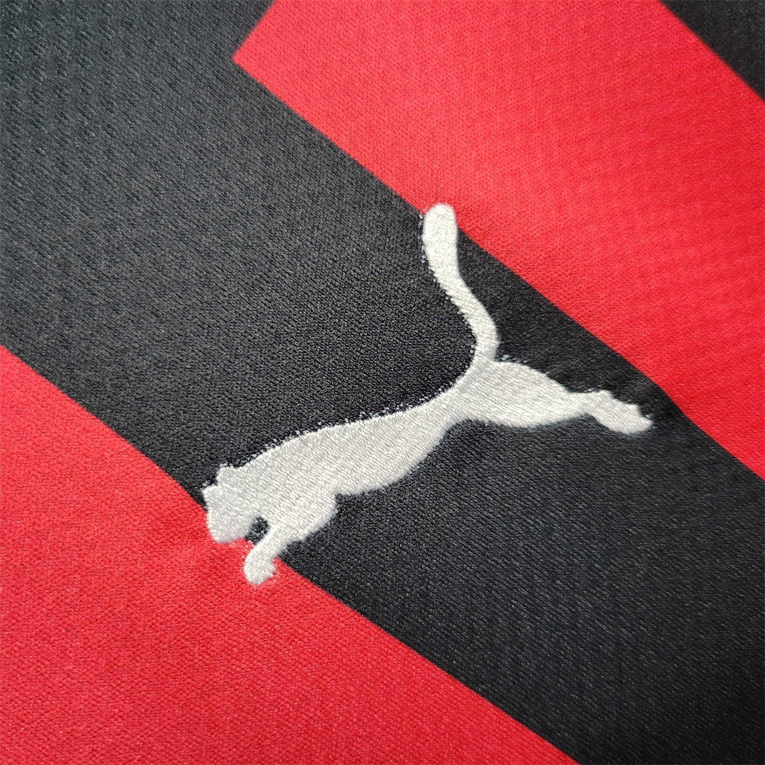 22-23 AC Milan Home Fan Version Jersey - view 9