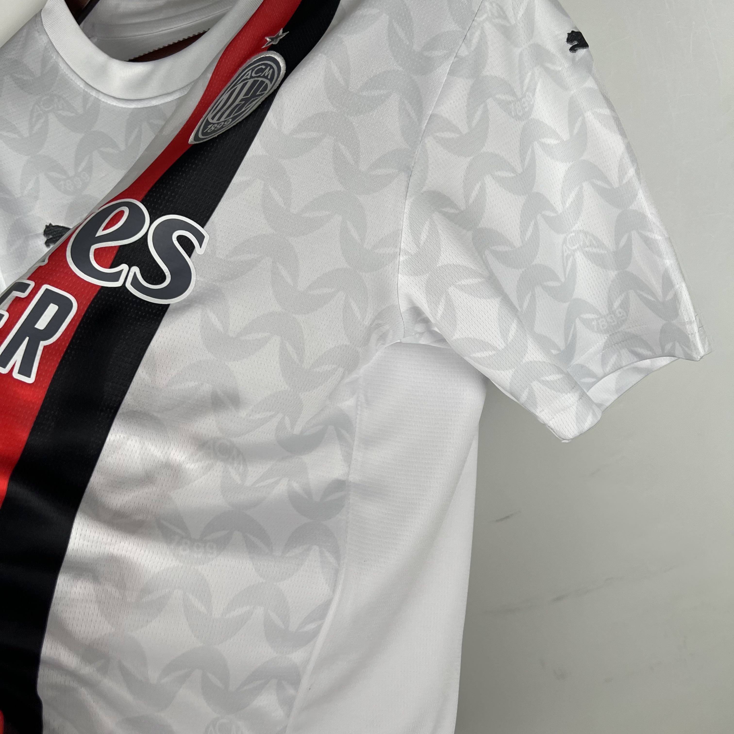 23-24 AC Milan Away Fan Version Jersey - view 5