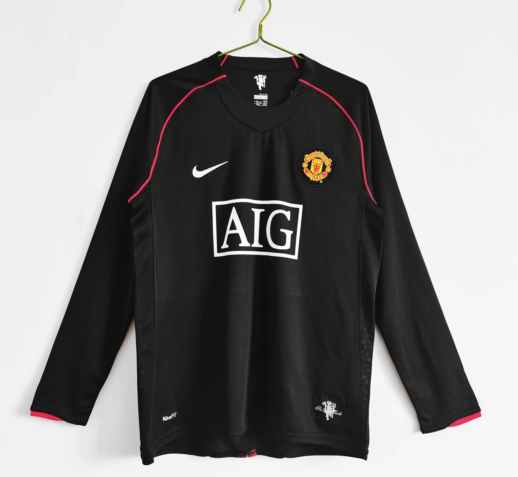 07-08 Manchester United Away Retro Jersey Long Sleeve