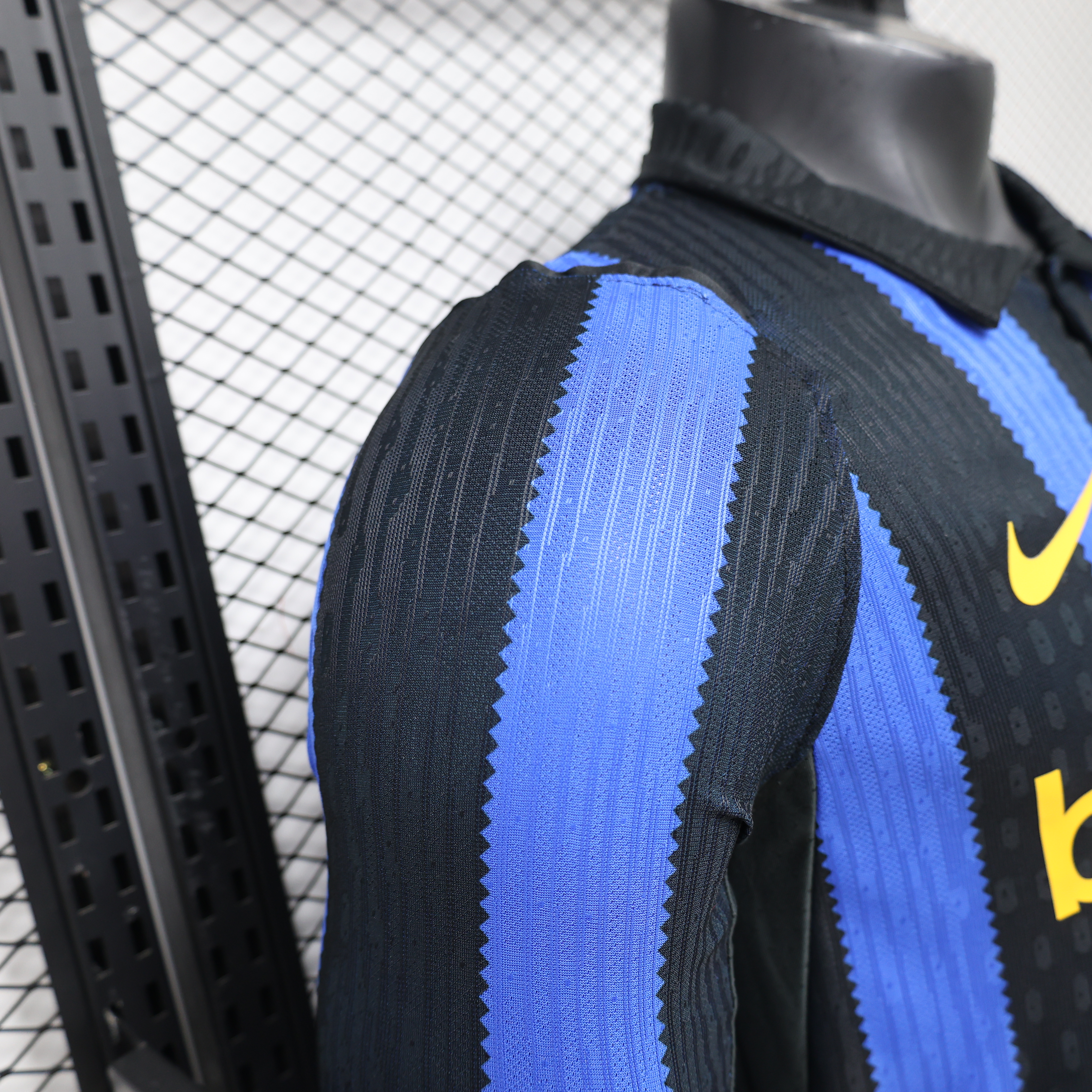 26-27 Inter Milan Home Kit Jersey Player Version Long Sleeve - view 9