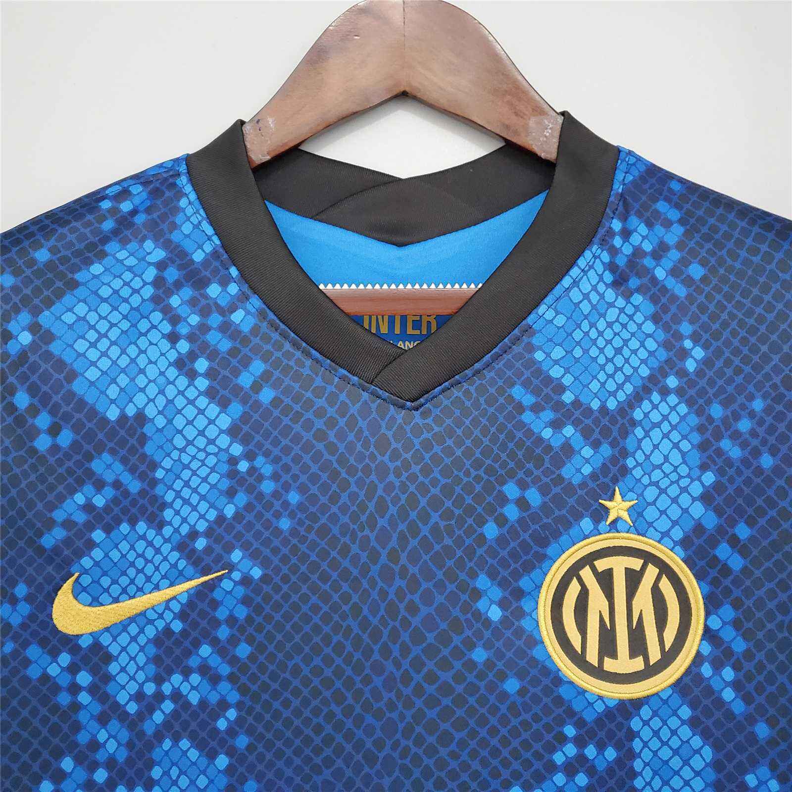 21-22 Inter Milan Home Jersey Retro Version - view 4