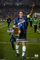 09-10 Inter Milan Retro Jersey Home Player Edition - view 6